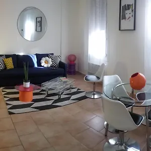 https://appartement-intra-muros-40m2-avignon.aixenprovencehotels.org